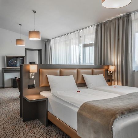 Charm Boutique Hotel Satu Mare Eksteriør billede