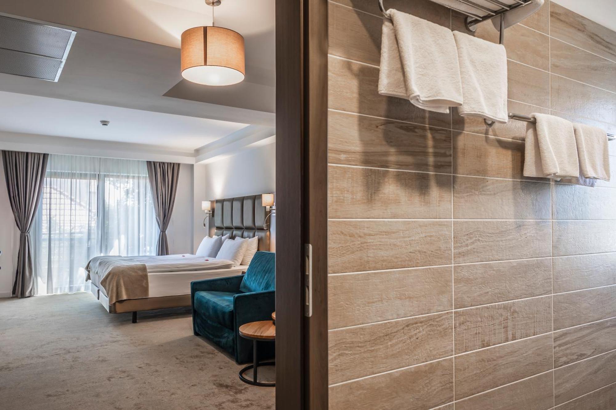Charm Boutique Hotel Satu Mare Eksteriør billede