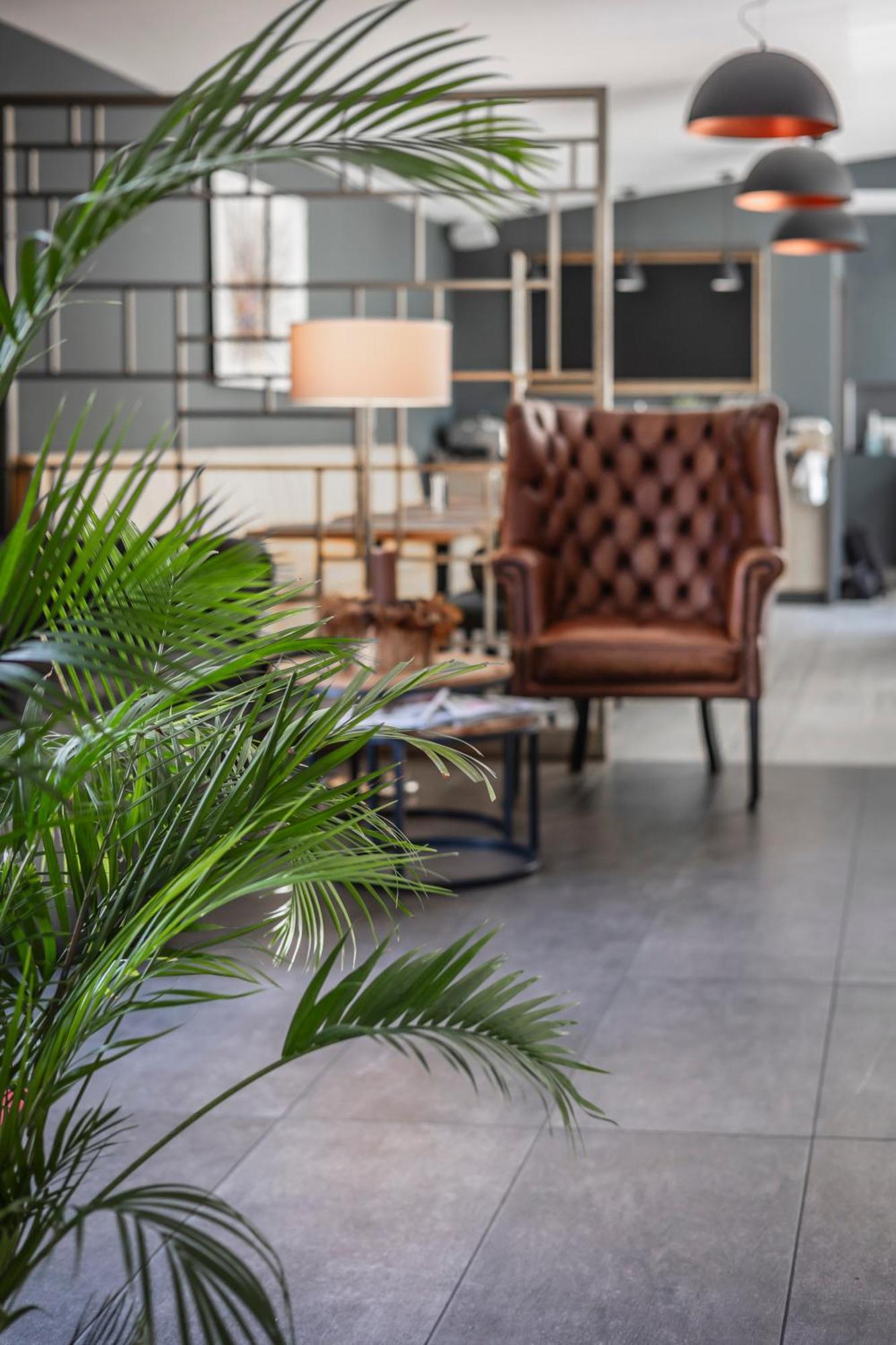 Charm Boutique Hotel Satu Mare Eksteriør billede