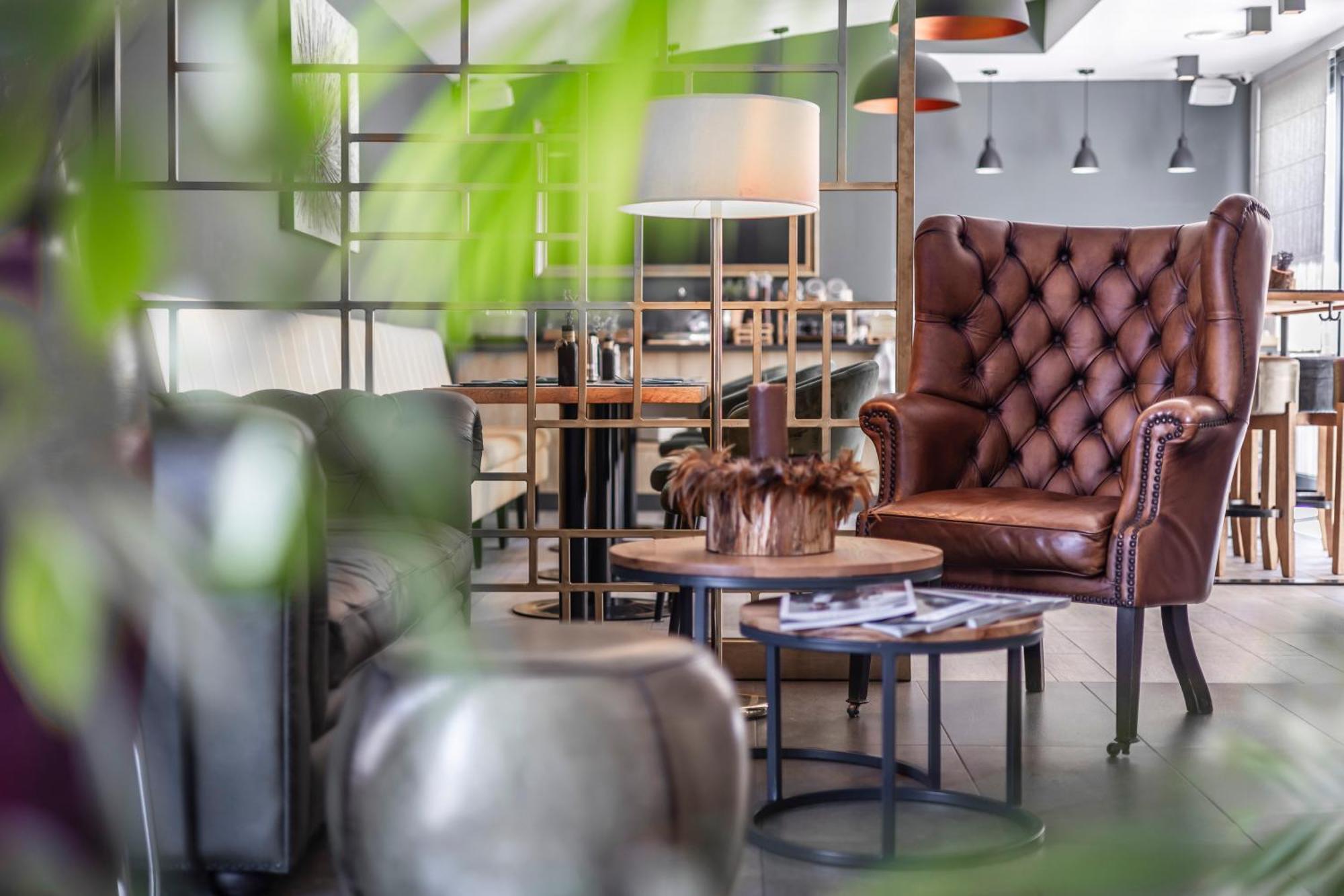 Charm Boutique Hotel Satu Mare Eksteriør billede