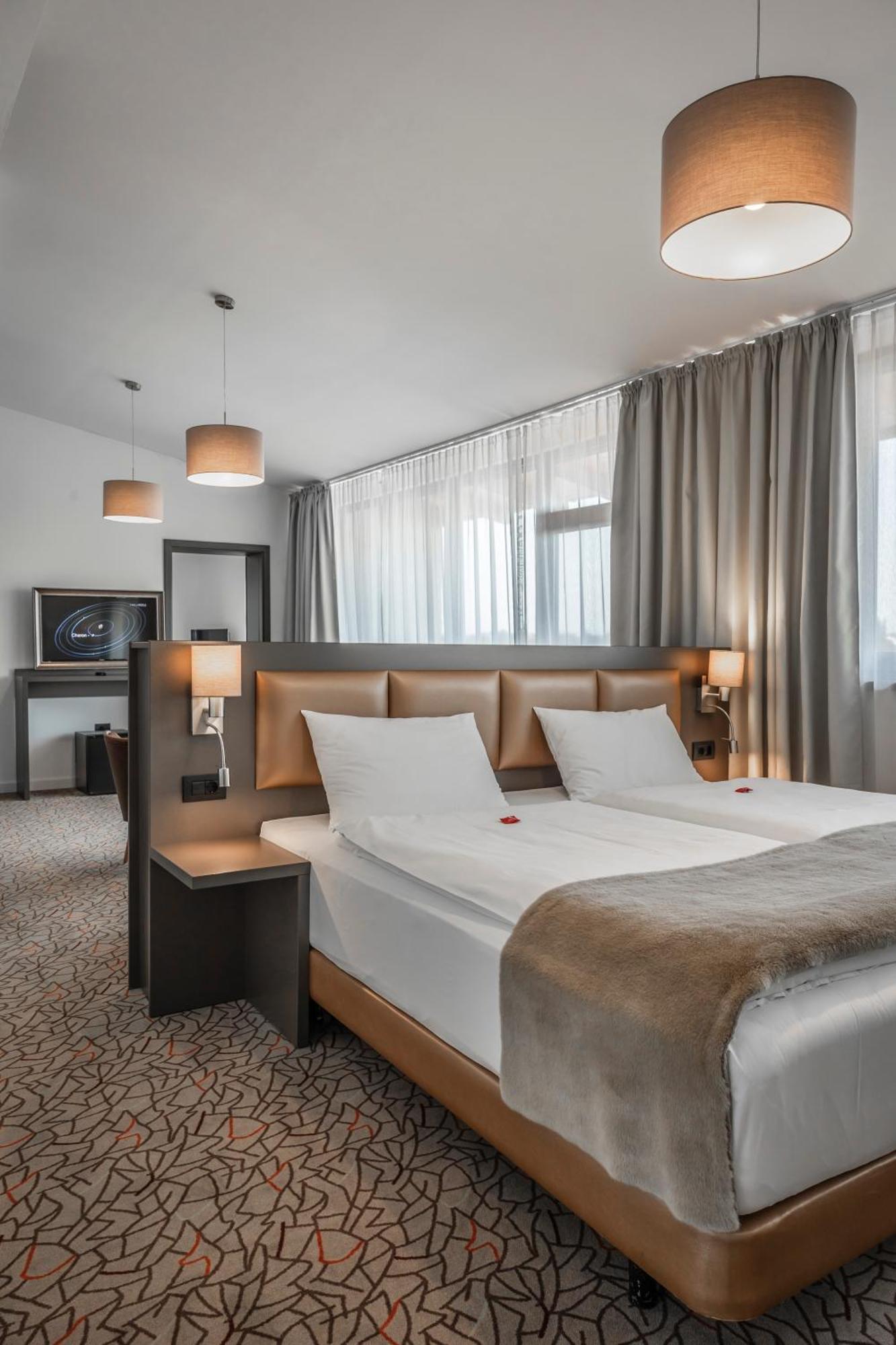 Charm Boutique Hotel Satu Mare Eksteriør billede