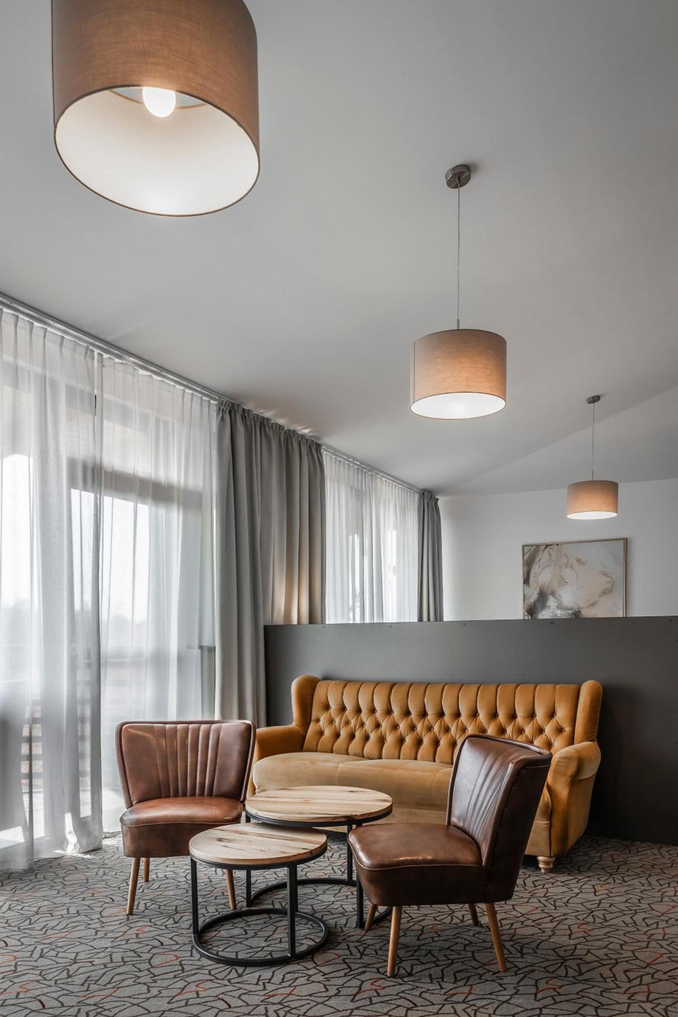 Charm Boutique Hotel Satu Mare Eksteriør billede